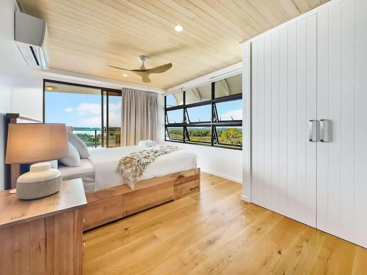 Breathtaking Views - Point Cartwright Bliss Lägenhet Buddina Australien